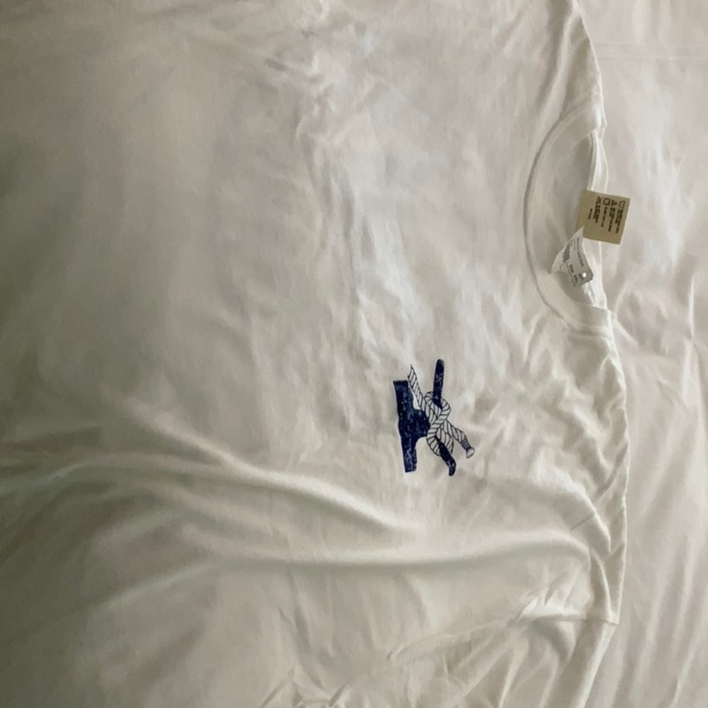 Men’s long sleep Bitter End Yacht Club Tee Shirt